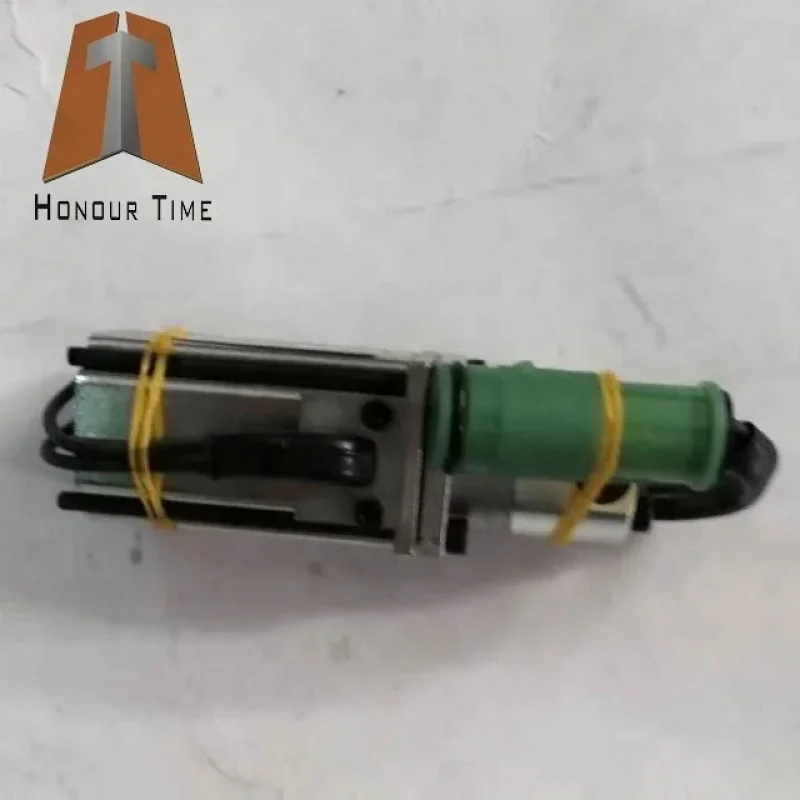 (Sea shipping) 096-5945 Excavator Solenoid Valve for E200B Electric Parts Hydraulic Pump Solenoid Valve Reducing Valve
(Sea shipping) 096-5945 Excavator Solenoid Valve for E200B Electric Parts Hydraulic Pump Solenoid Valve Reducing Valve