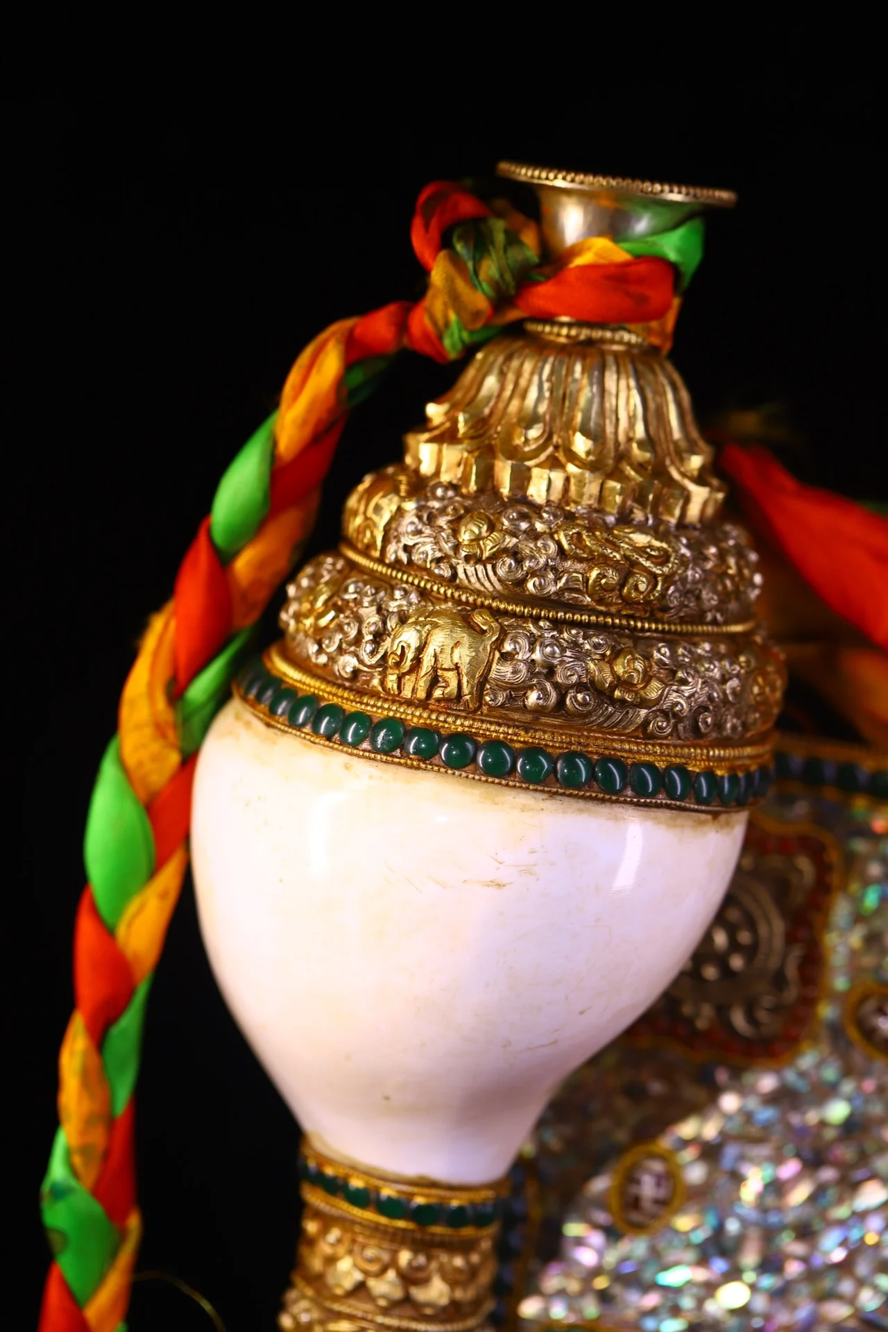 19"Nepalese folk Old Natural Conch Tibetan silver Gilded Sakyamuni 5 Buddha Conch Pendant Amulet Dharma Worship Hall
19"Nepalese folk Old Natural Conch Tibetan silver Gilded Sakyamuni 5 Buddha Conch Pendant Amulet Dharma Worship Hall