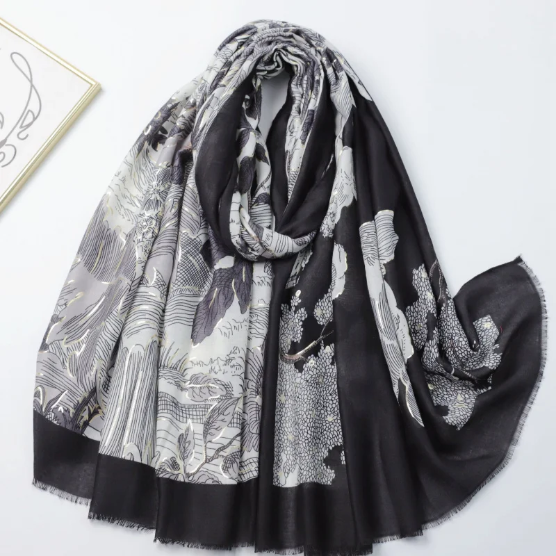 Золотое тиснение, эскиз тропического леса, атласный хлопковый длинный шарф с принтом, заводская распродажа, внешняя торговля, трансграничная прямая трансляция, путешествия Va
Золотое тиснение, эскиз тропического леса, атласный хлопковый длинный шарф с принтом, заводская распродажа, внешняя торговля, трансграничная прямая трансляция, путешествия Va