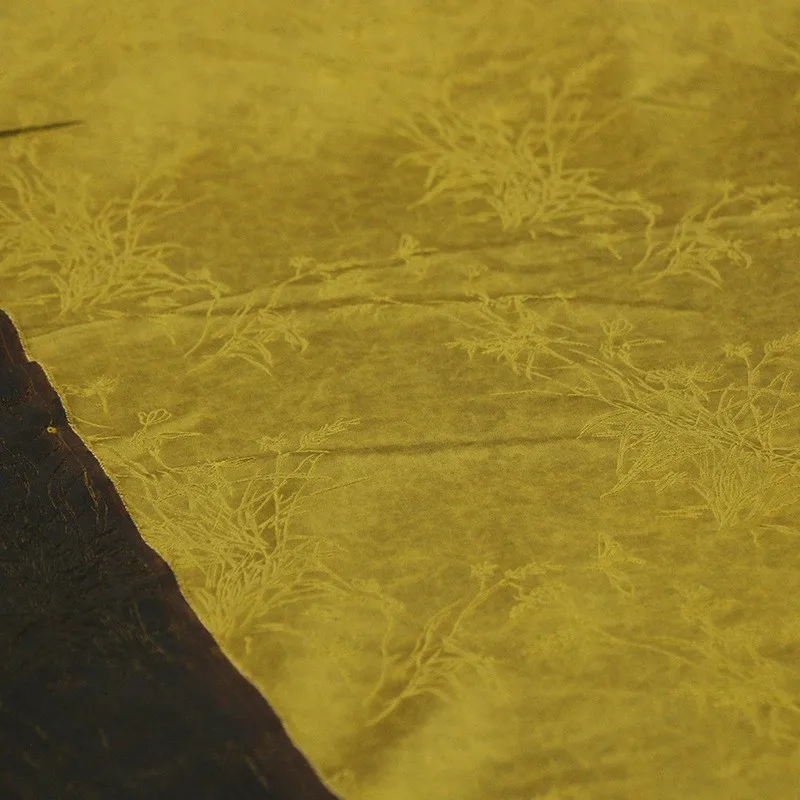 Satin gold Fragrance gauze fabric true silk plain jacquard brocade old with ancient charm and multiple colors 
Satin gold Fragrance gauze fabric true silk plain jacquard brocade old with ancient charm and multiple colors