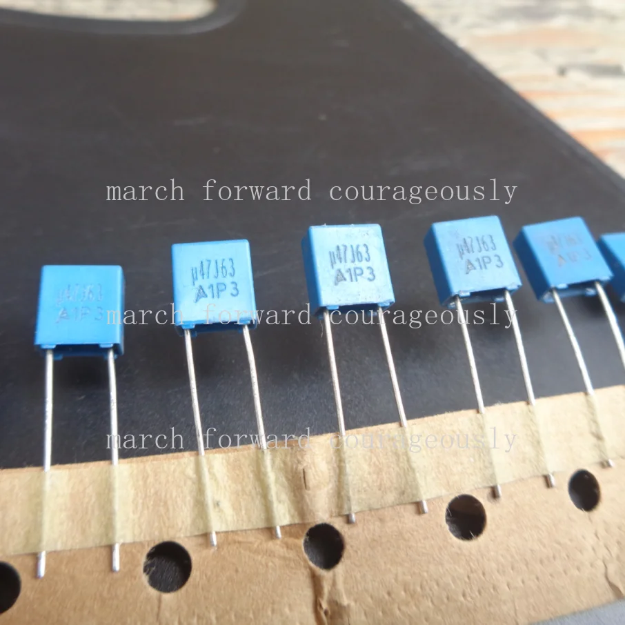 100pcs for EPCOS MKP 474 470nf 63v 0.47uf audio safety standard film capacitor P = 5MM
100pcs for EPCOS MKP 474 470nf 63v 0.47uf audio safety standard film capacitor P = 5MM