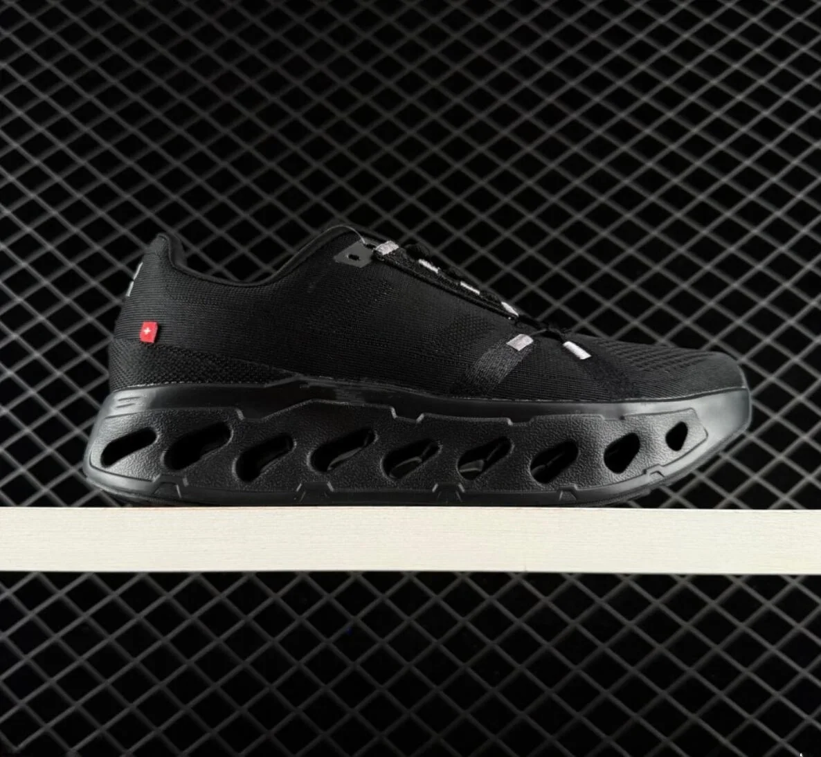 2026 Fashion New Hot Women Men Cloudsurfer Running Shoes Breathable Anti Slip Cushioning Road Run Sport Lifestyle Outdoor Sneakers seohS oneS
2026 Fashion New Hot Women Men Cloudsurfer Running Shoes Breathable Anti Slip Cushioning Road Run Sport Lifestyle Outdoor Sneakers seohS oneS