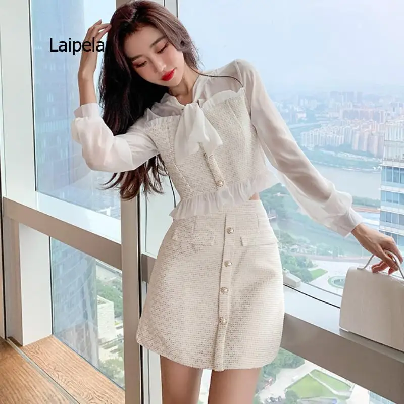 New 2 Pieces Set Spring Women Sweet Bow tie Chiffon Long Sleeve Patchwork Tweed Crop Top + High Waist Mini Skirt Suit
New 2 Pieces Set Spring Women Sweet Bow tie Chiffon Long Sleeve Patchwork Tweed Crop Top + High Waist Mini Skirt Suit