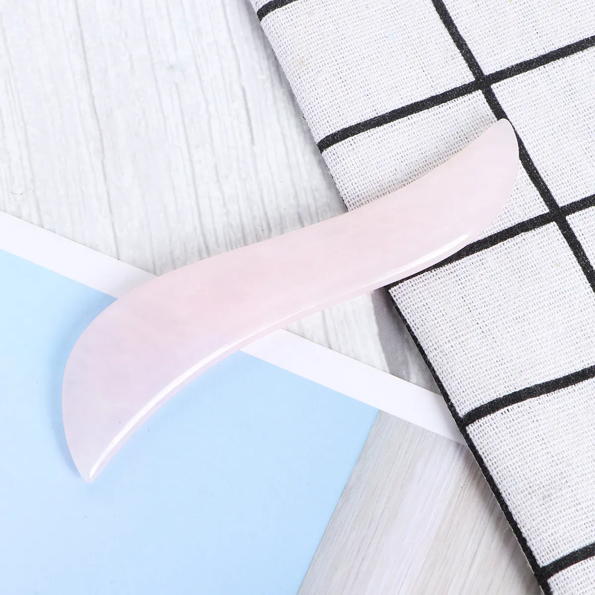 3Pcs Powder Crystal Scrapping Massager Set Natural Face Body Scraping Tool for Pain Relief Smooth Edges Lightweight Portable
3Pcs Powder Crystal Scrapping Massager Set Natural Face Body Scraping Tool for Pain Relief Smooth Edges Lightweight Portable