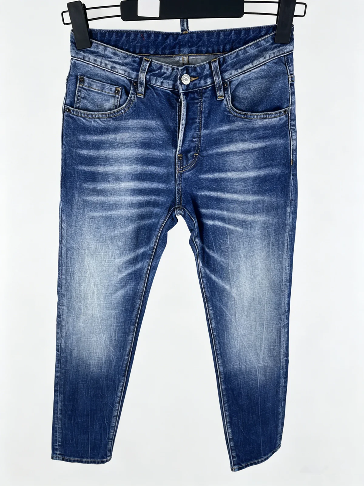 6081 Four Seasons New Men's Wear Washed Patch Paint Three-dimensional Cutting Small Straight Blue Jeans for Men
6081 Four Seasons New Men's Wear Washed Patch Paint Three-dimensional Cutting Small Straight Blue Jeans for Men