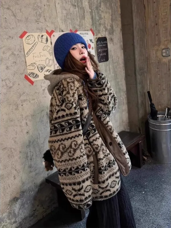 Теплое пальто из овечьей шерсти с принтом в винтажном стиле, экологичное, женское, с длинными рукавами, средней длины, для повседневной носки
Теплое пальто из овечьей шерсти с принтом в винтажном стиле, экологичное, женское, с длинными рукавами, средней длины, для повседневной носки