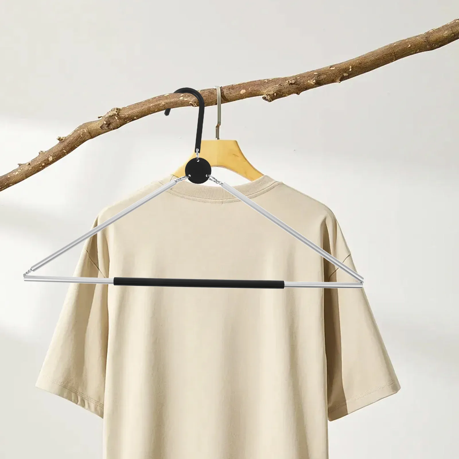 Foldable Clothes Hanger Portable Travel Folding Hanger Lightweight Nonslip Space Saving Hangers for Cruise Closet Use 
Foldable Clothes Hanger Portable Travel Folding Hanger Lightweight Nonslip Space Saving Hangers for Cruise Closet Use