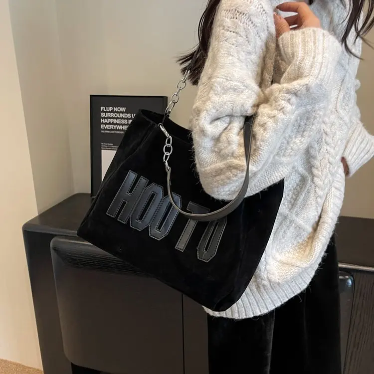 Luxury Suede Commuter Tote Bag Large Capacity Convertible One-Shoulder Design-Anti-Scratch Base for Office Work, Weekend Getaway
Luxury Suede Commuter Tote Bag Large Capacity Convertible One-Shoulder Design-Anti-Scratch Base for Office Work, Weekend Getaway