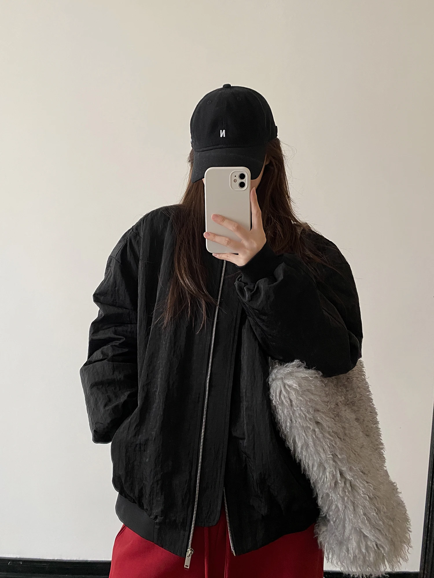 Женская хлопковая куртка SunYeo в американском ретро-стиле, утепленная, свободного кроя, на молнии, осенне-зимняя
Женская хлопковая куртка SunYeo в американском ретро-стиле, утепленная, свободного кроя, на молнии, осенне-зимняя