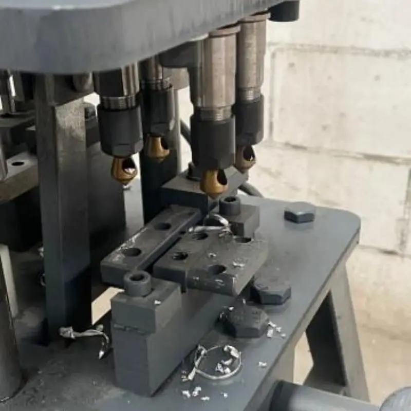 Простая ручная сверлильная петля для обработки дверей алюминиевого профиля для металлов и металлопродуктов
Простая ручная сверлильная петля для обработки дверей алюминиевого профиля для металлов и металлопродуктов