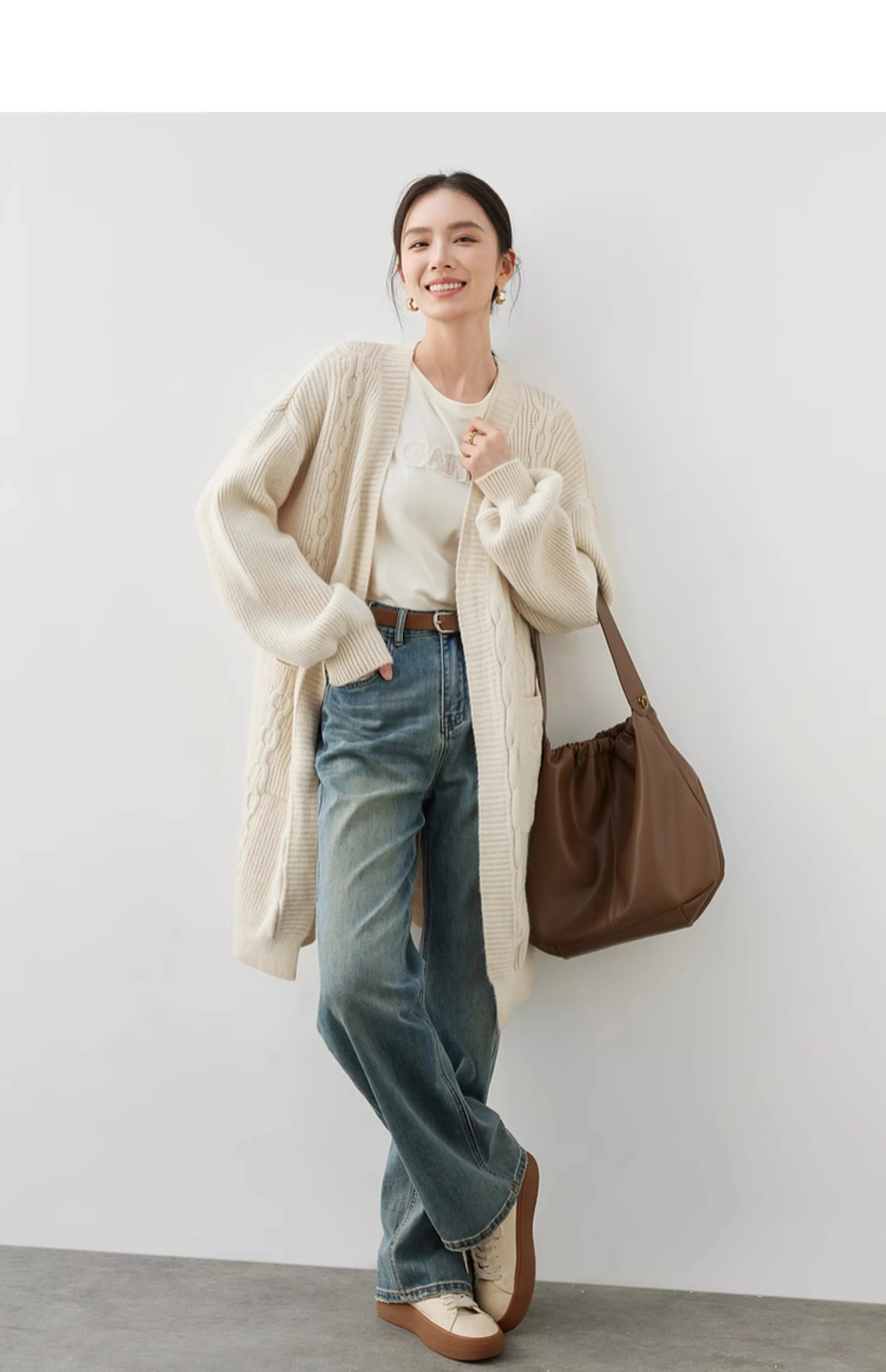 SENTUBILA Casual Loose Fit Knitted Cardigan Women 2024 Winter Simple Solid V Neck Big Pockets Warm Mid-length Sweater W44W57201
SENTUBILA Casual Loose Fit Knitted Cardigan Women 2024 Winter Simple Solid V Neck Big Pockets Warm Mid-length Sweater W44W57201