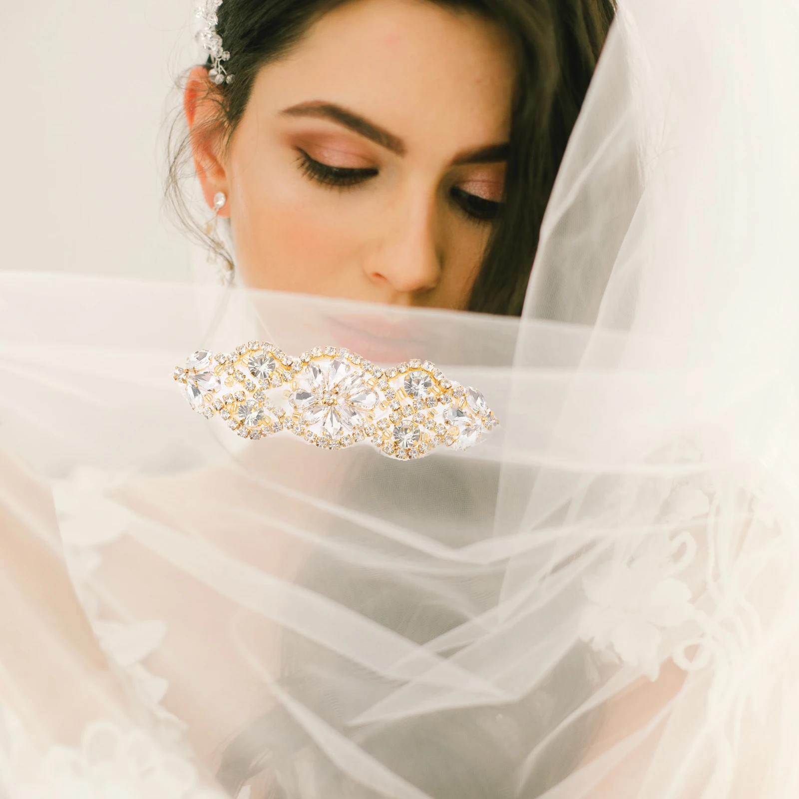 4pcs Rhinestone Applique Sash Sparkling Adhesive Decorative Belt DIY Wedding Dress Elastic Band Craft Supplies
4pcs Rhinestone Applique Sash Sparkling Adhesive Decorative Belt DIY Wedding Dress Elastic Band Craft Supplies