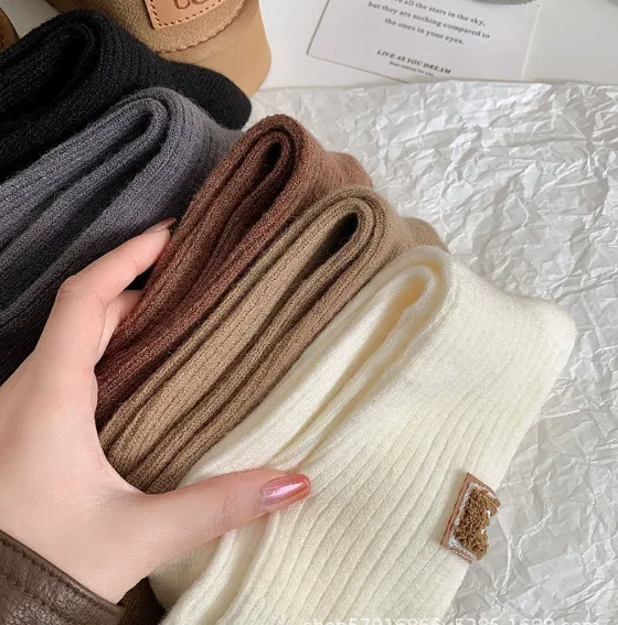Winter Cold Weather Warm Socks for Women – 1-10Pairs Thick Padded Mid Calf Pile Socks with Casual Embroidered Logo
Winter Cold Weather Warm Socks for Women – 1-10Pairs Thick Padded Mid Calf Pile Socks with Casual Embroidered Logo