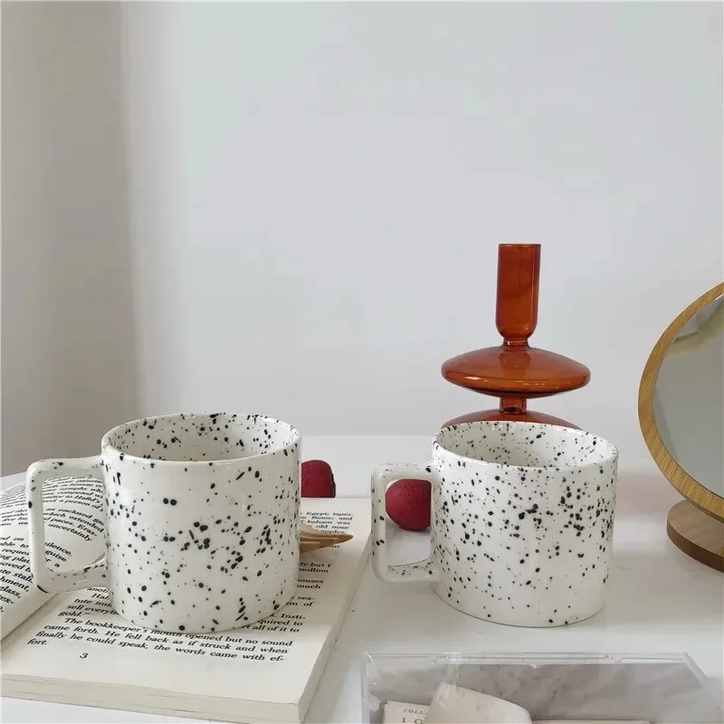 2 pieces Korean INS Fashion Splash Ink Mug Milk Coffee Cups Ceramic Couples Cup Tea Beer Drinking Wholesale
2 pieces Korean INS Fashion Splash Ink Mug Milk Coffee Cups Ceramic Couples Cup Tea Beer Drinking Wholesale