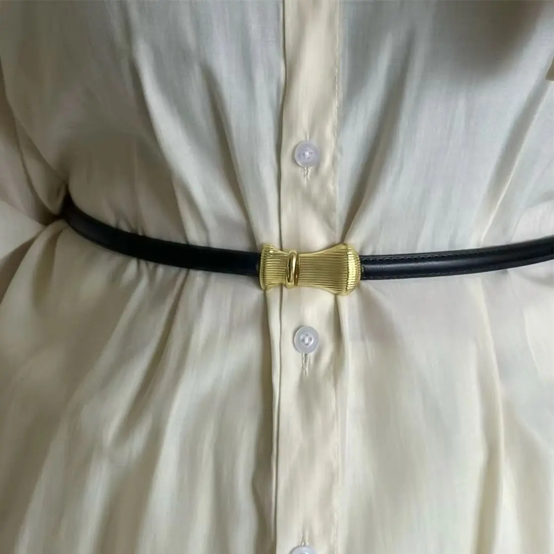 2026 New Women Leather Belt Vintage Metal Buckle Skinny Waist Belt for Shirt Dress Stylish Adjustable Thin Belts
2026 New Women Leather Belt Vintage Metal Buckle Skinny Waist Belt for Shirt Dress Stylish Adjustable Thin Belts