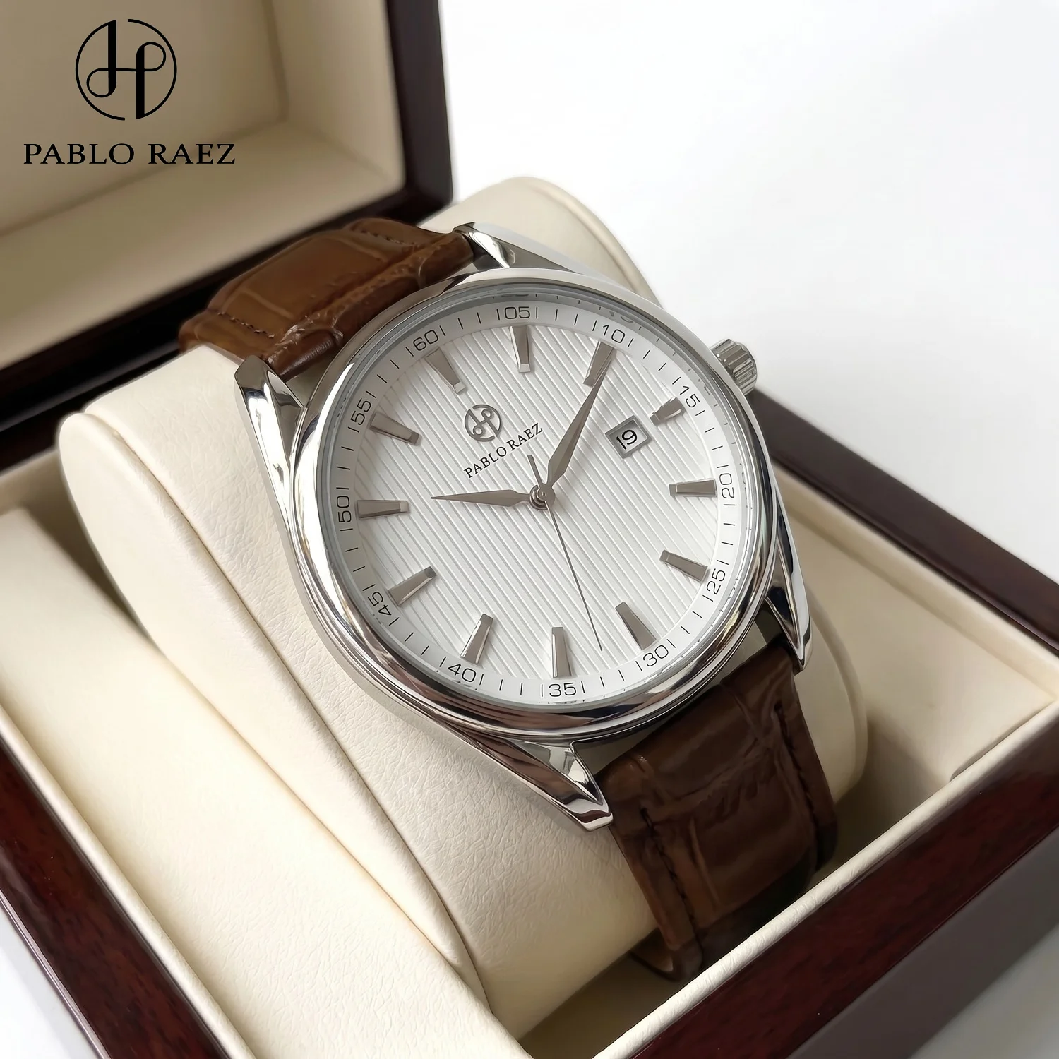 PABLO RAEZ Business Brand Casual Men's Watch Leather Strap Roman Numerals Stainless Steel Bezel Calendar 50M Waterproof gifts
PABLO RAEZ Business Brand Casual Men's Watch Leather Strap Roman Numerals Stainless Steel Bezel Calendar 50M Waterproof gifts