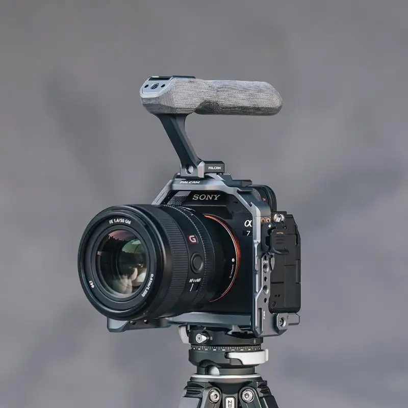 FALCAM Original F22&F38&F50 Quick Release Basic Cage Kit FOR SONY A7R5/A7M4/A1
FALCAM Original F22&F38&F50 Quick Release Basic Cage Kit FOR SONY A7R5/A7M4/A1