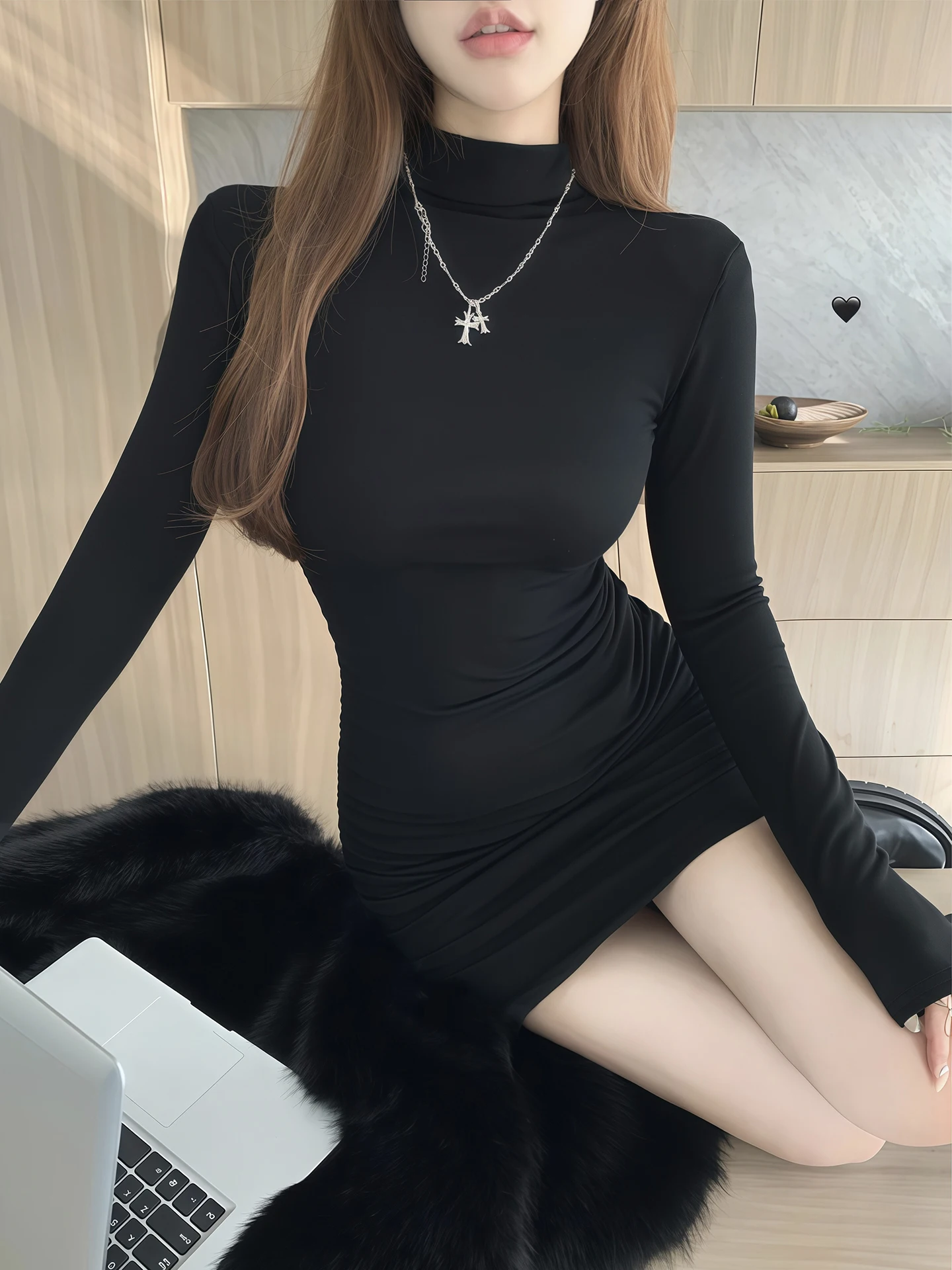 Сексуальное женское платье с флисовой подкладкой, длинными рукавами, завышенной талией и высоким воротником для осени и зимы, для повседневной носки и свиданий
Сексуальное женское платье с флисовой подкладкой, длинными рукавами, завышенной талией и высоким воротником для осени и зимы, для повседневной носки и свиданий