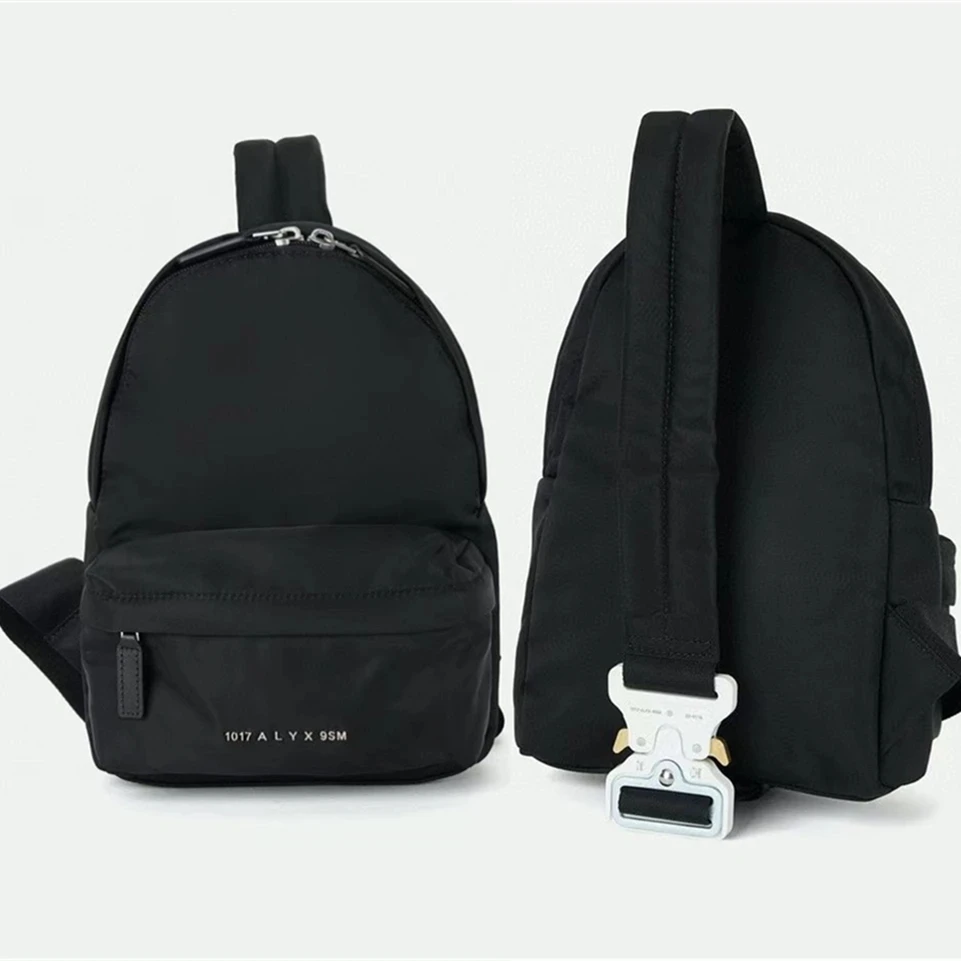 2023fw ALYX Buckle Shoulder Bag Knapsack For Men Women Adjustable 1017 9SM Alyx Backpacks
2023fw ALYX Buckle Shoulder Bag Knapsack For Men Women Adjustable 1017 9SM Alyx Backpacks