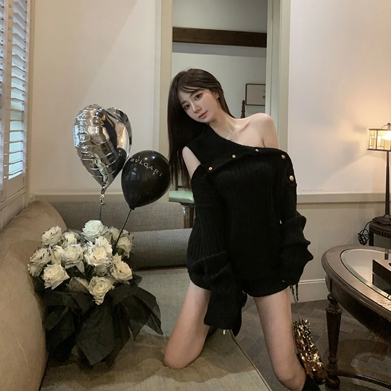 Свитер с открытыми плечами и высоким воротом KKK Studio, женский, осенне-зимний, новый дизайн, теплый, однотонный, для повседневной носки
Свитер с открытыми плечами и высоким воротом KKK Studio, женский, осенне-зимний, новый дизайн, теплый, однотонный, для повседневной носки