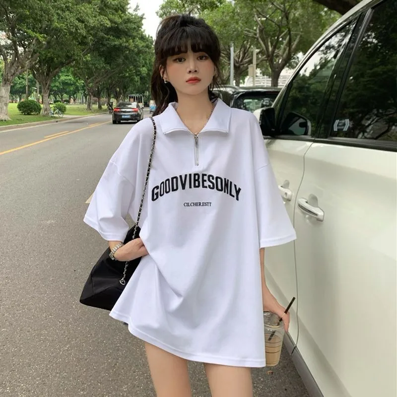 Short Sleeve Polo Shirts Women Korean Style Summer New Loose Letter Printed Office Lady Casual Daily Basic Versatile Tops Female
Short Sleeve Polo Shirts Women Korean Style Summer New Loose Letter Printed Office Lady Casual Daily Basic Versatile Tops Female