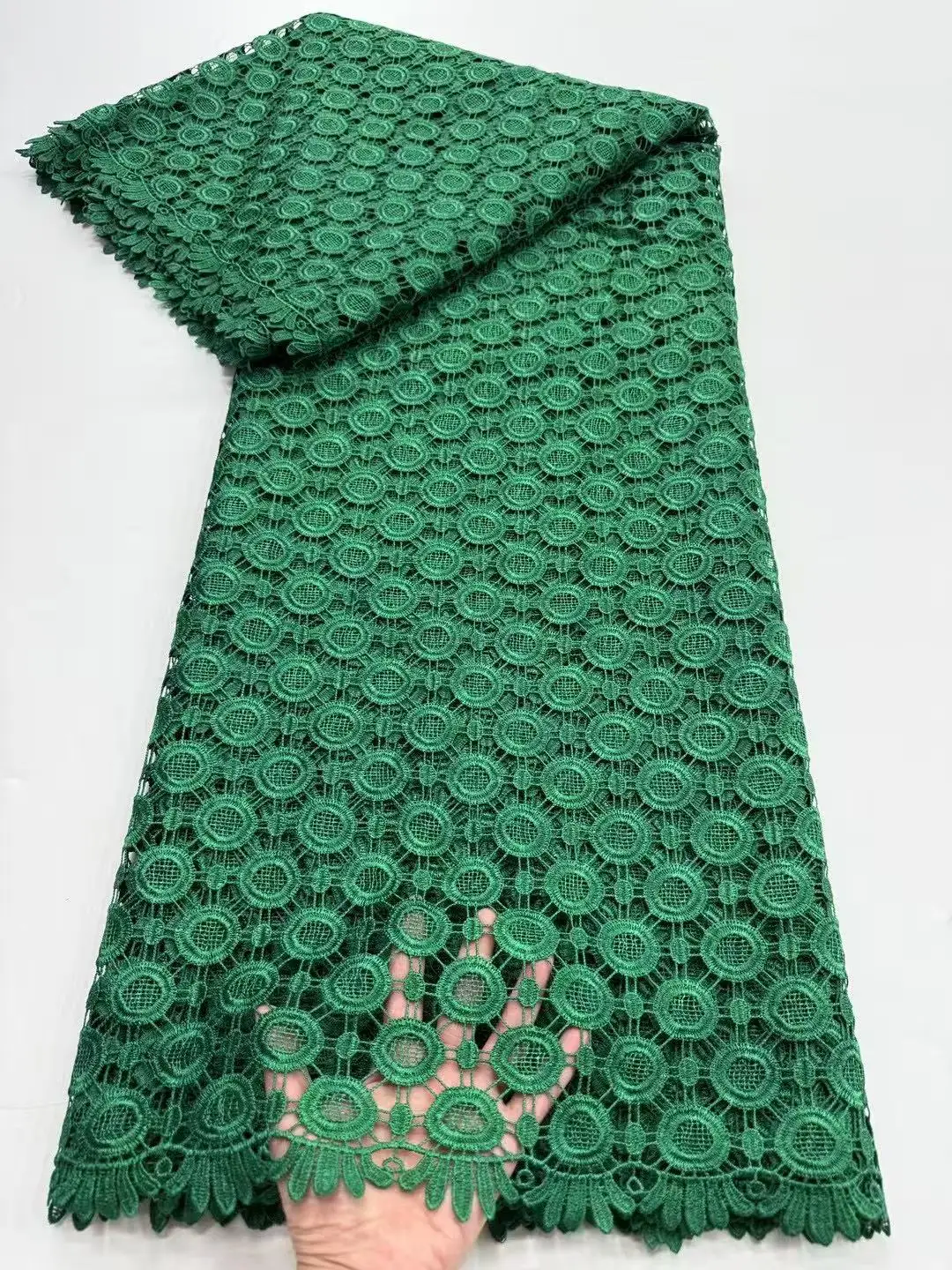 African Guipure Cord Lace Fabric 2025 Latest Swiss Water Souble Sequins Net Lace Fabric For Sewing Party Dresses High Quality
African Guipure Cord Lace Fabric 2025 Latest Swiss Water Souble Sequins Net Lace Fabric For Sewing Party Dresses High Quality