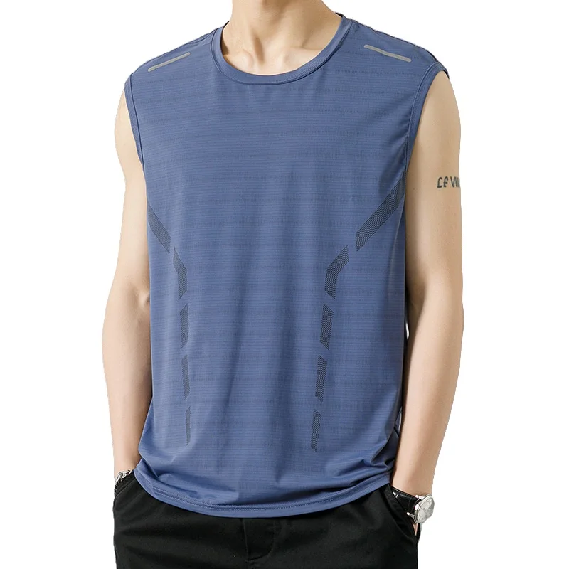 Men's Summer Ice Silk Vest Plus Size Loose Sleeveless T-shirt Running Sports Fitness Training Mesh Breathable Quick Drying Vest
Men's Summer Ice Silk Vest Plus Size Loose Sleeveless T-shirt Running Sports Fitness Training Mesh Breathable Quick Drying Vest