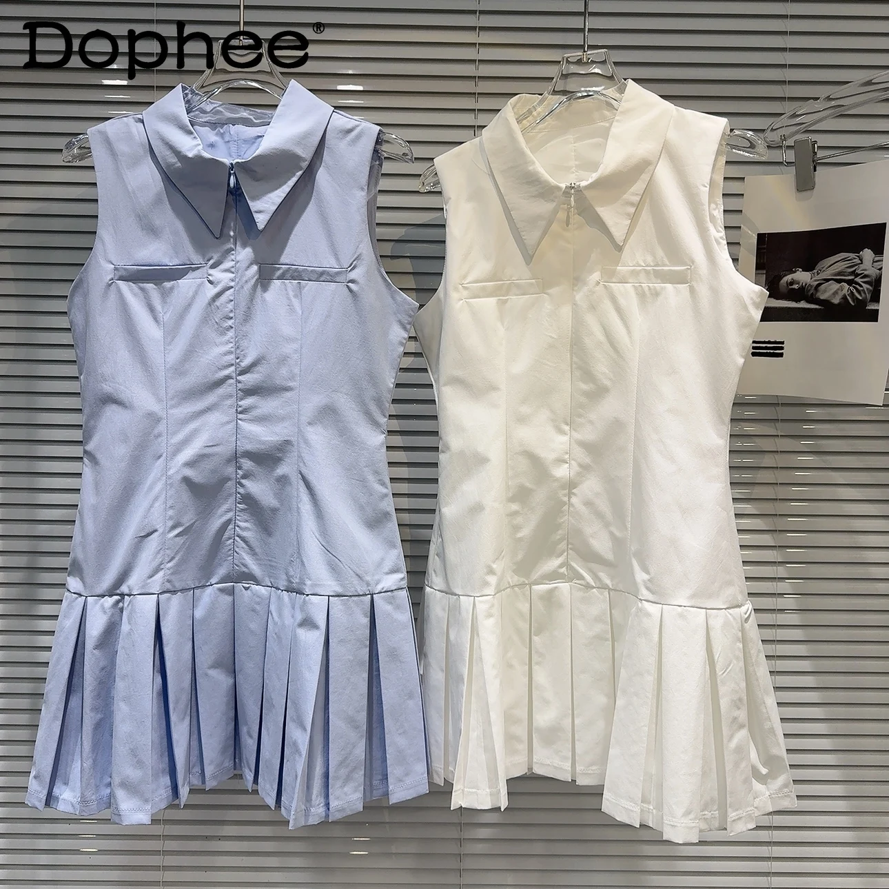 French Sweet Pleated Skirt Hem Mini Dress Female Student 2024 New Elegant Polo Collar Shirt Dress for Women Plain Summer Dress
French Sweet Pleated Skirt Hem Mini Dress Female Student 2024 New Elegant Polo Collar Shirt Dress for Women Plain Summer Dress