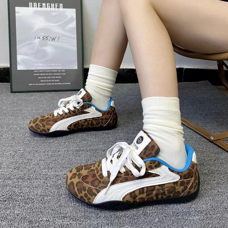 Original Brand Women's Sports Shoes Fashion Leopard Breathable Summer Casual Board Shoes High Street Couple Training Sneakers
Original Brand Women's Sports Shoes Fashion Leopard Breathable Summer Casual Board Shoes High Street Couple Training Sneakers