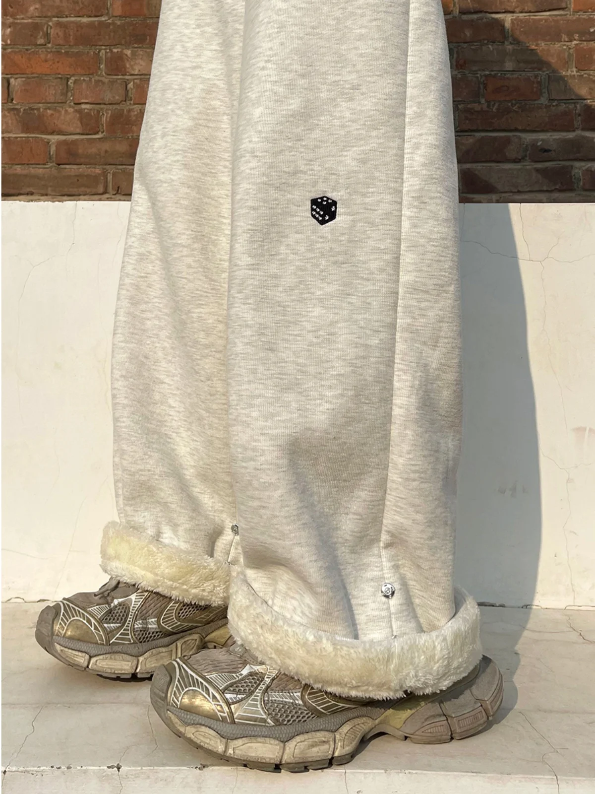 Harbin Northeast Winter Thiened Fce Lined down Cotton Sweatpants Men's Outdoor Wear Spor Casual Trousers Youth Sle
Harbin Northeast Winter Thiened Fce Lined down Cotton Sweatpants Men's Outdoor Wear Spor Casual Trousers Youth Sle