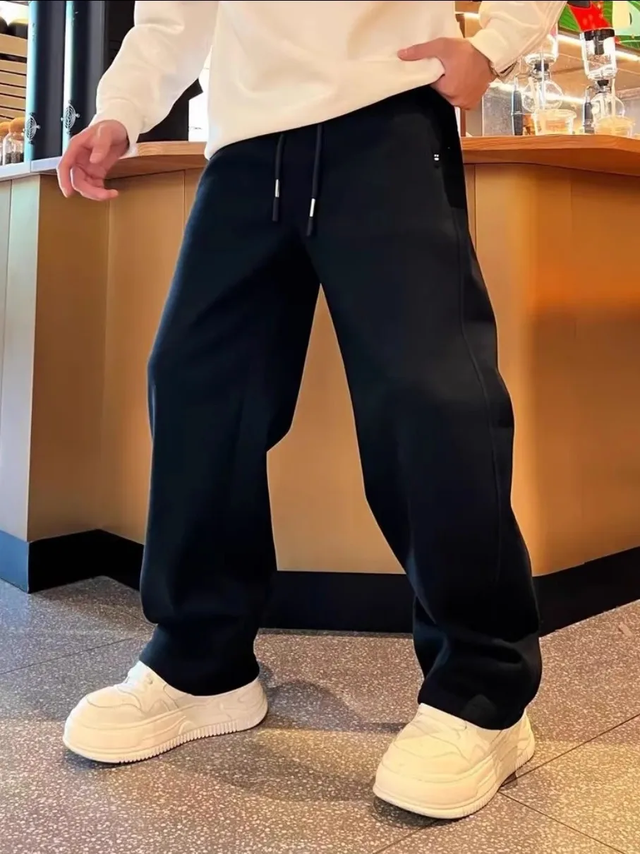 Мужские зимние повседневные брюки с широкими штанинами на подкладке, универсальные спортивные штаны с вышивкой, прямой крой, средний крой, W...
Мужские зимние повседневные брюки с широкими штанинами на подкладке, универсальные спортивные штаны с вышивкой, прямой крой, средний крой, W...