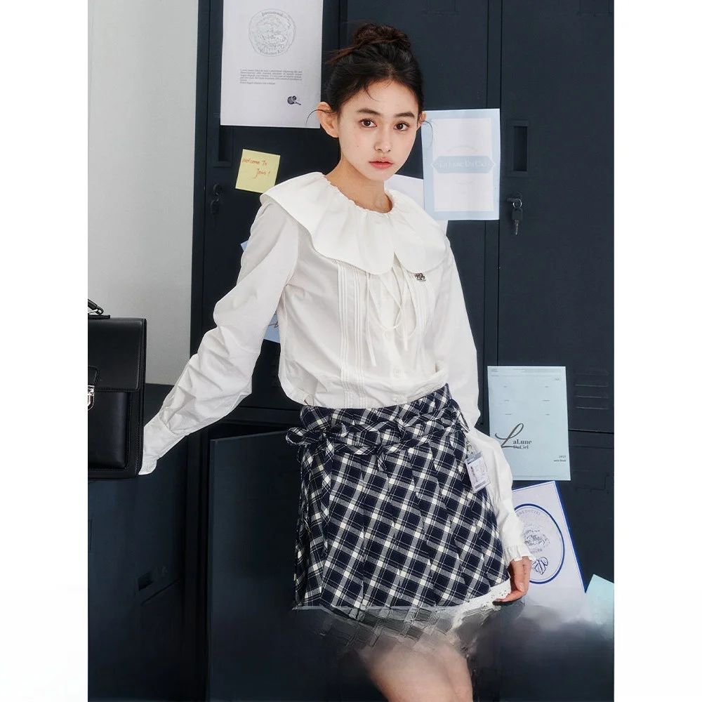Loose Cotton Gored Doll Collar Shirt Women's Vintage Style Tuck Line Long Sleeve Pure Color Casual Fashion Spring Shirt
Loose Cotton Gored Doll Collar Shirt Women's Vintage Style Tuck Line Long Sleeve Pure Color Casual Fashion Spring Shirt