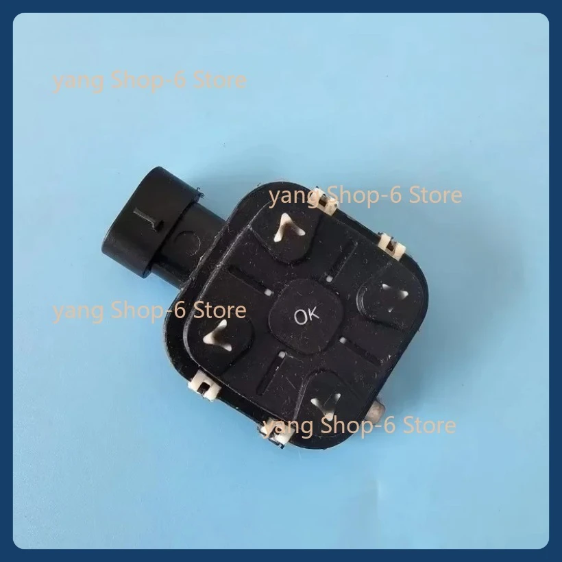 1PC for Bombardier small square window multifunctional button motorboats after 18 year RXT
1PC for Bombardier small square window multifunctional button motorboats after 18 year RXT