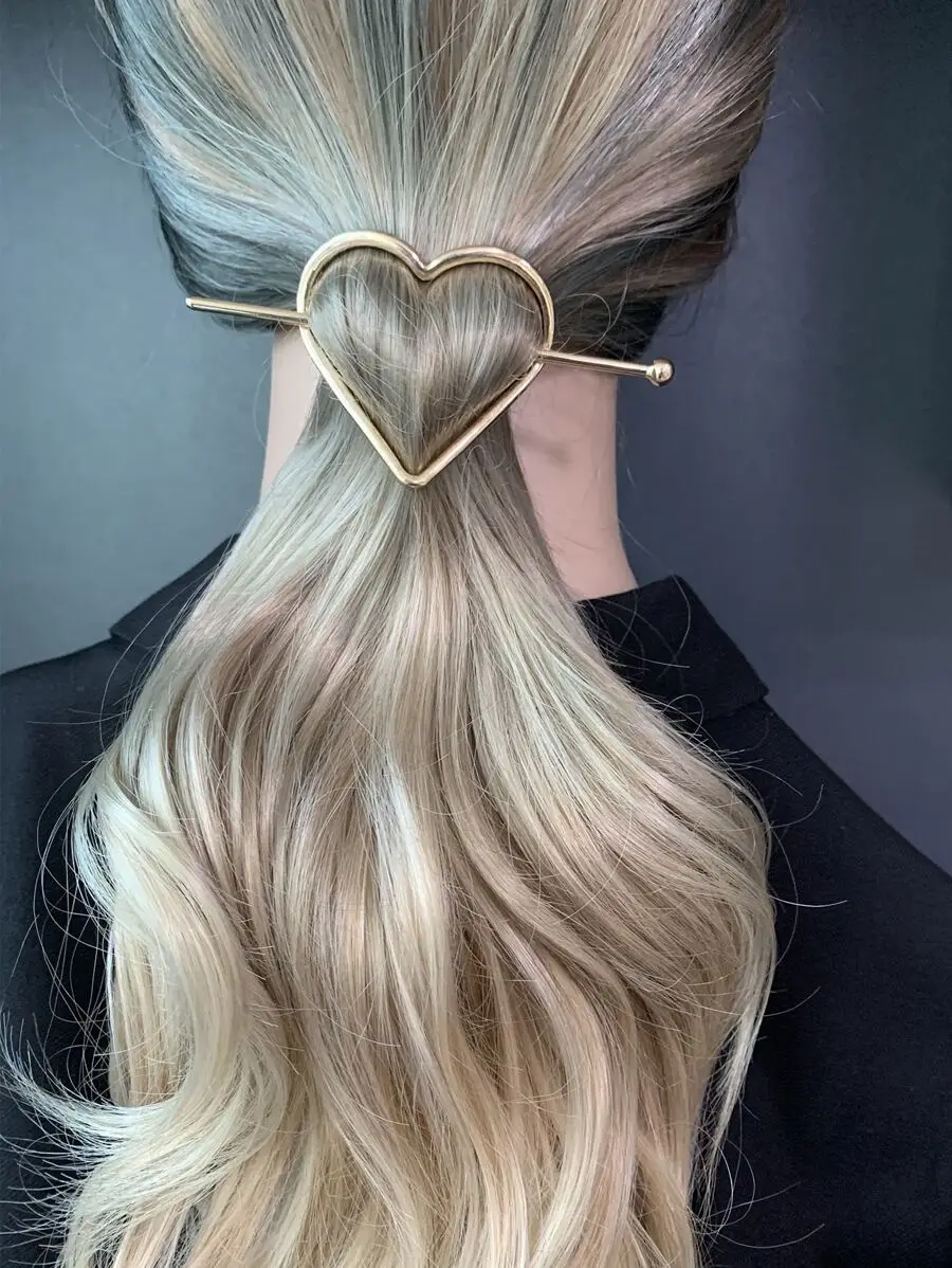 Heart Shape Hair Pin Styling Accessory For Women Bun Maker Hair Clip
Heart Shape Hair Pin Styling Accessory For Women Bun Maker Hair Clip