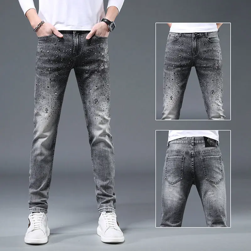 Trendy Rivet Washed Jeans New Men'S Versatile Fashion Pants
Trendy Rivet Washed Jeans New Men'S Versatile Fashion Pants