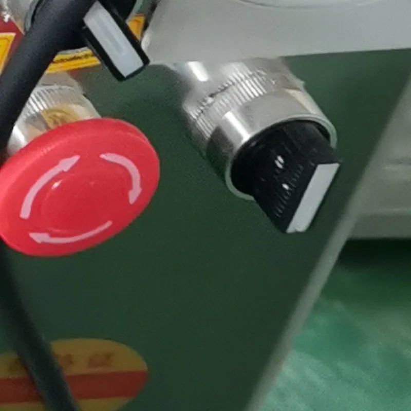 Stainless Steel Meat Slicer For Cutting Pork Beef Chicken Breast Into Slices And Diced Pieces Electric Shredded Meat Machine
Stainless Steel Meat Slicer For Cutting Pork Beef Chicken Breast Into Slices And Diced Pieces Electric Shredded Meat Machine