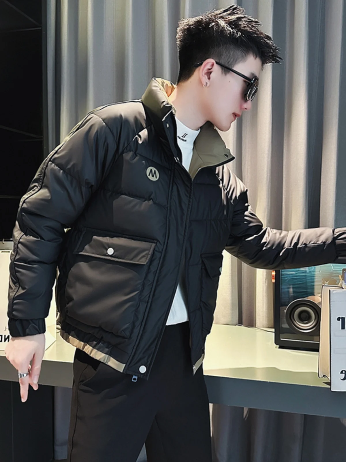 Trendy Casual Men's down Cotton Jacket Winter Workwear Coat Stylish Handsome Short Thick Warm Cleanfit Youth Popular
Trendy Casual Men's down Cotton Jacket Winter Workwear Coat Stylish Handsome Short Thick Warm Cleanfit Youth Popular
