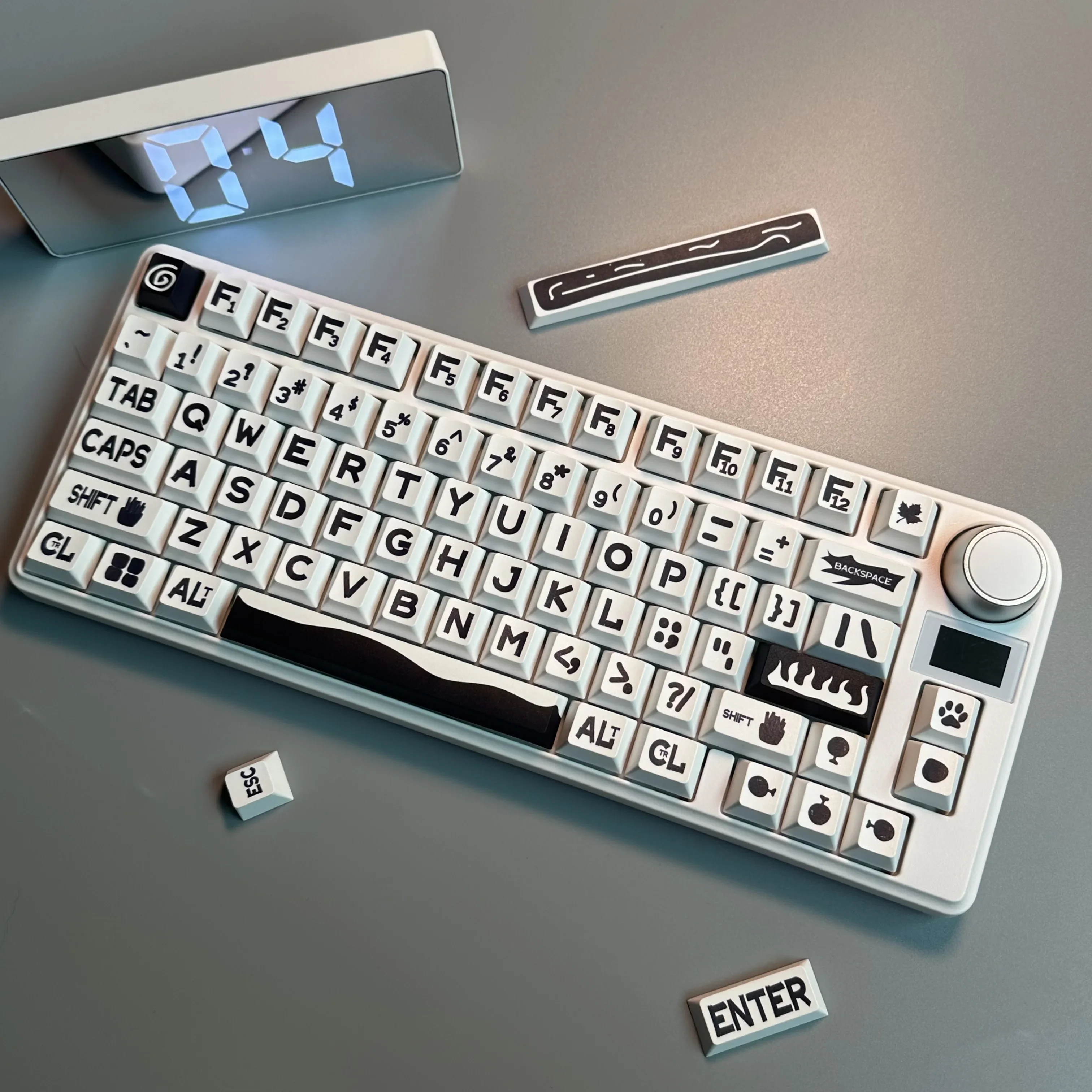 Black large-character keycaps, small full set, suitable for mechanical keyboards, original height PBT material, hot sublimation
Black large-character keycaps, small full set, suitable for mechanical keyboards, original height PBT material, hot sublimation