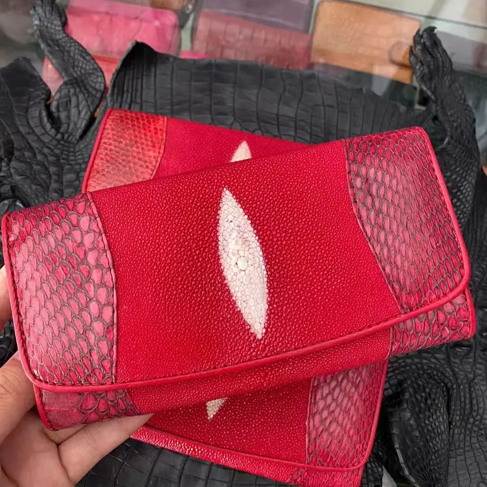 2024 New Design Pearl fish Leather splicing Snake Leather Lady's Clutch Wallet Fashon Large Capacity Women Long Purse 45
2024 New Design Pearl fish Leather splicing Snake Leather Lady's Clutch Wallet Fashon Large Capacity Women Long Purse 45