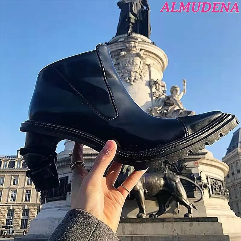 Black Cool Strange Style Leather Boots Women Luxury Designer Pointed Toe Zipper Modern Ankle Boots Street 2023 New Shoes
Black Cool Strange Style Leather Boots Women Luxury Designer Pointed Toe Zipper Modern Ankle Boots Street 2023 New Shoes