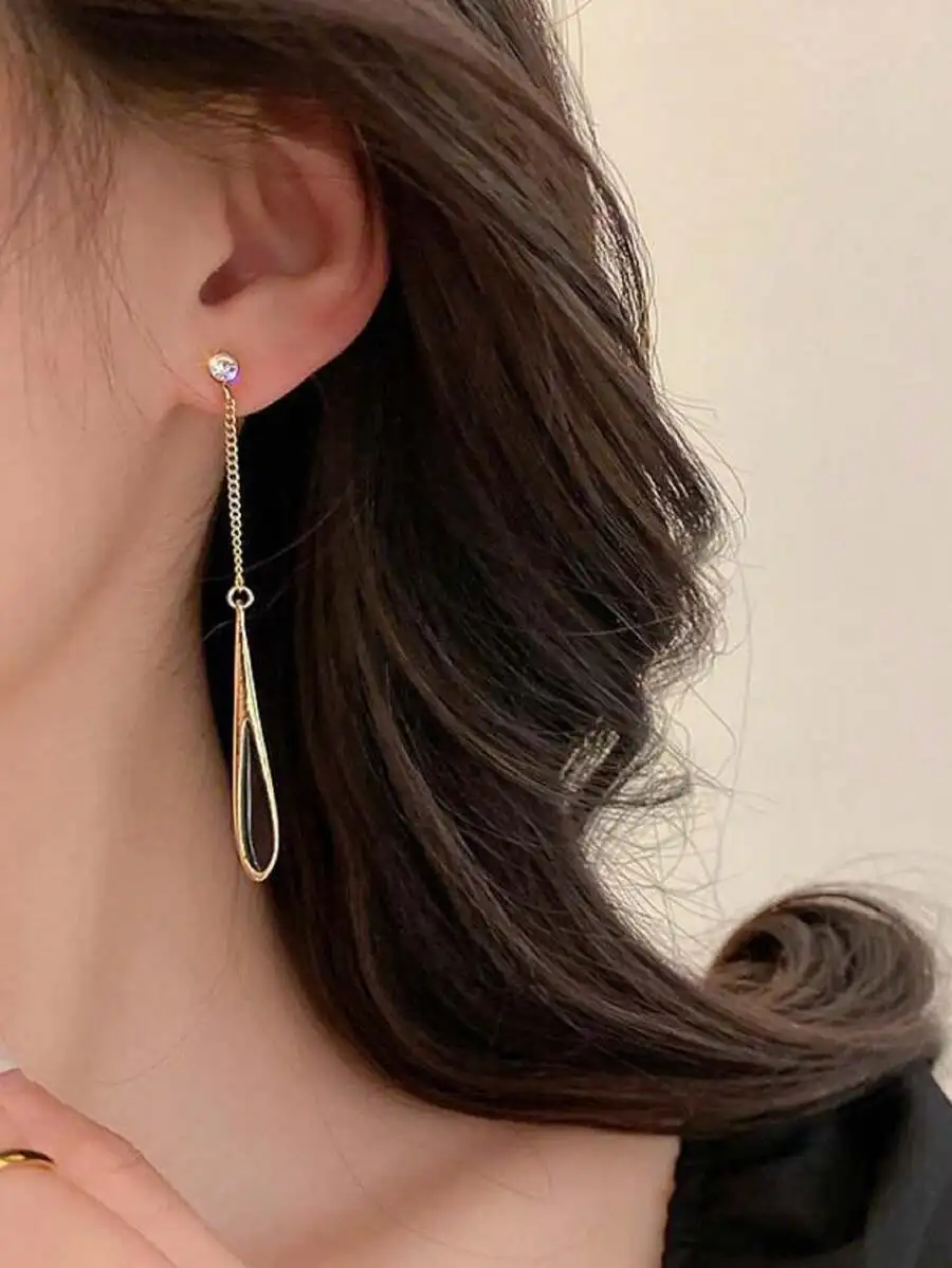 1pair European And American Style Black Tassel Drop Earrings, Fashion Party Luxurious Accessory For Women's Elegant Jewelry
1pair European And American Style Black Tassel Drop Earrings, Fashion Party Luxurious Accessory For Women's Elegant Jewelry