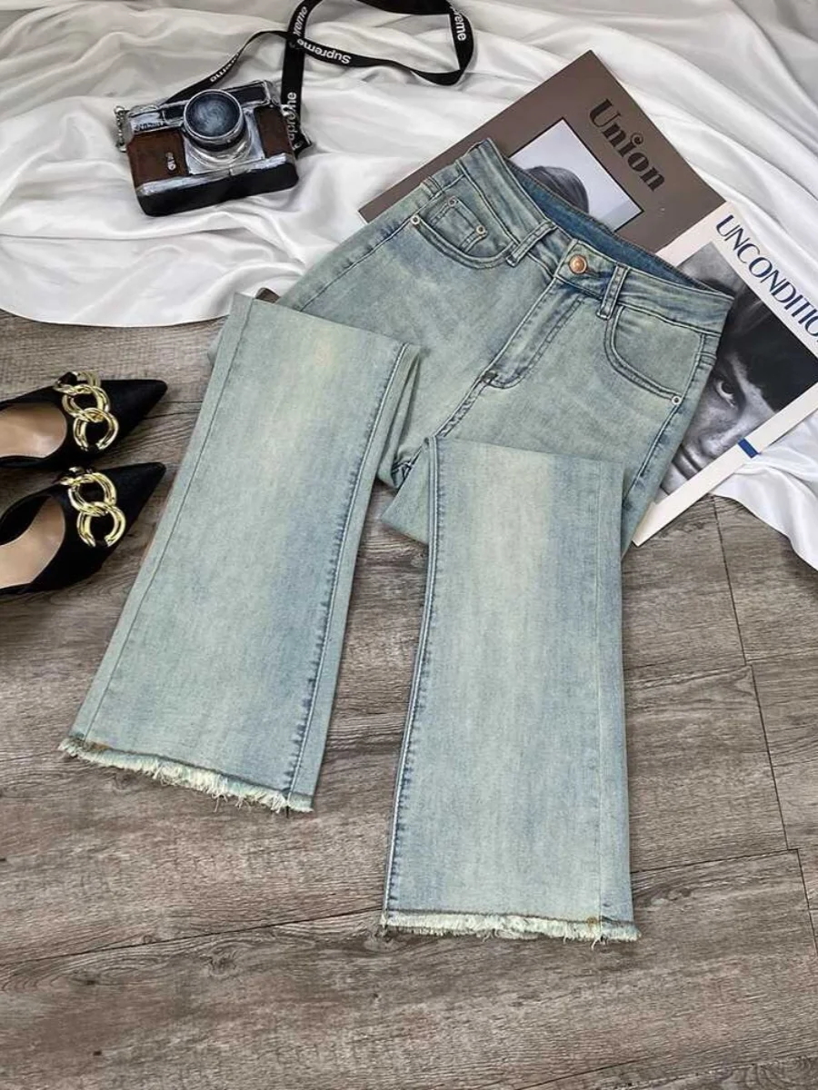 Light Wash Bell Bottom Jeans Women's High Waist Versatile Short plus Size Nine Points Frayed Bell Bottoms Cotton Stretch Denim
Light Wash Bell Bottom Jeans Women's High Waist Versatile Short plus Size Nine Points Frayed Bell Bottoms Cotton Stretch Denim