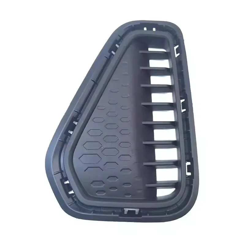 Suitable for SAIC Maxus EV30 Front Bumper Fog Light Cover Set with Vent Grille (OEM Style Decorative Trim) 
Suitable for SAIC Maxus EV30 Front Bumper Fog Light Cover Set with Vent Grille (OEM Style Decorative Trim)