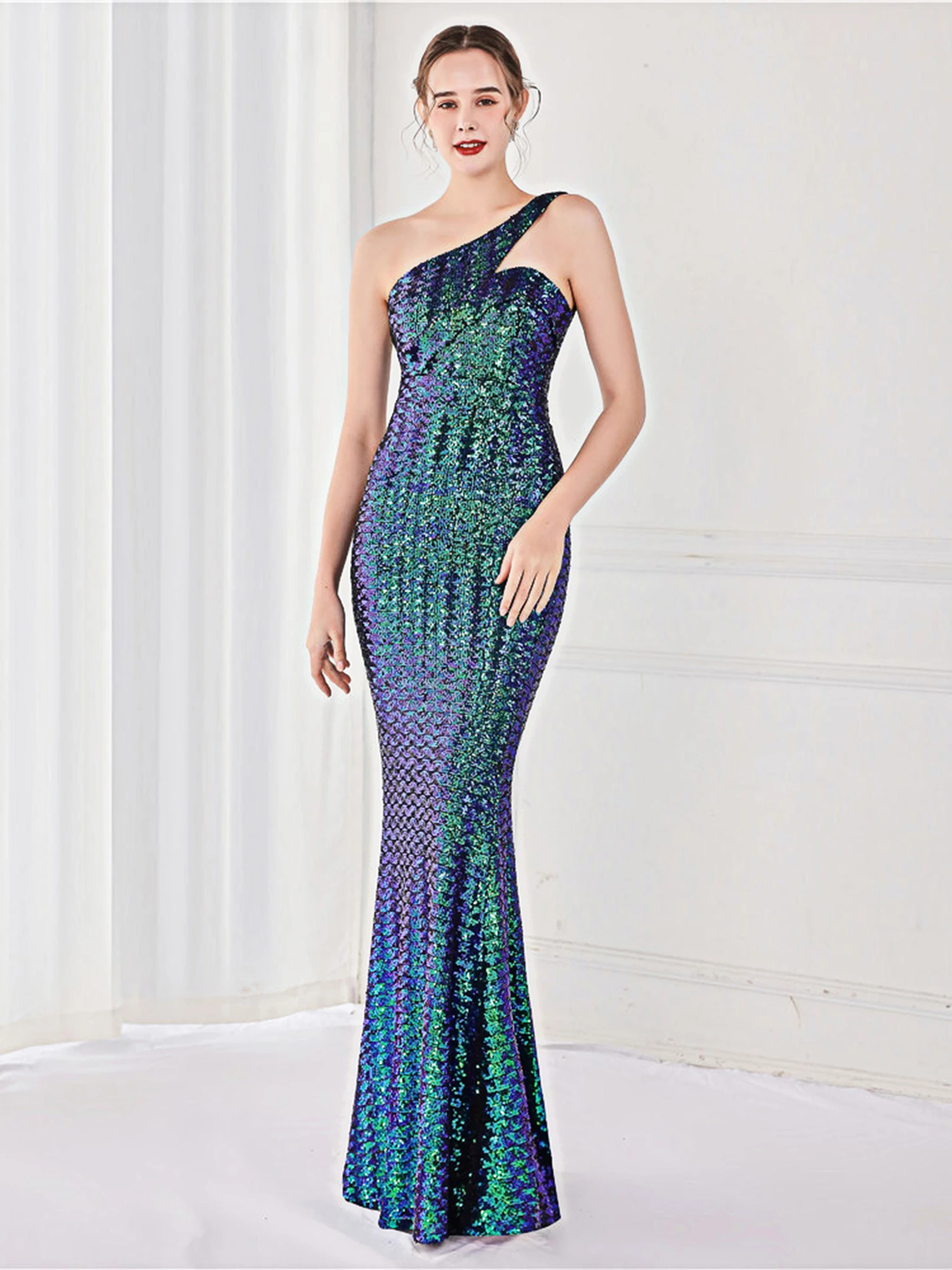 Elegant Long Evening Gown Women's Party Dress Sexy Mid-Waist Zipper Style Sequin Embroidery Cotton Blend Formal Wear
Elegant Long Evening Gown Women's Party Dress Sexy Mid-Waist Zipper Style Sequin Embroidery Cotton Blend Formal Wear