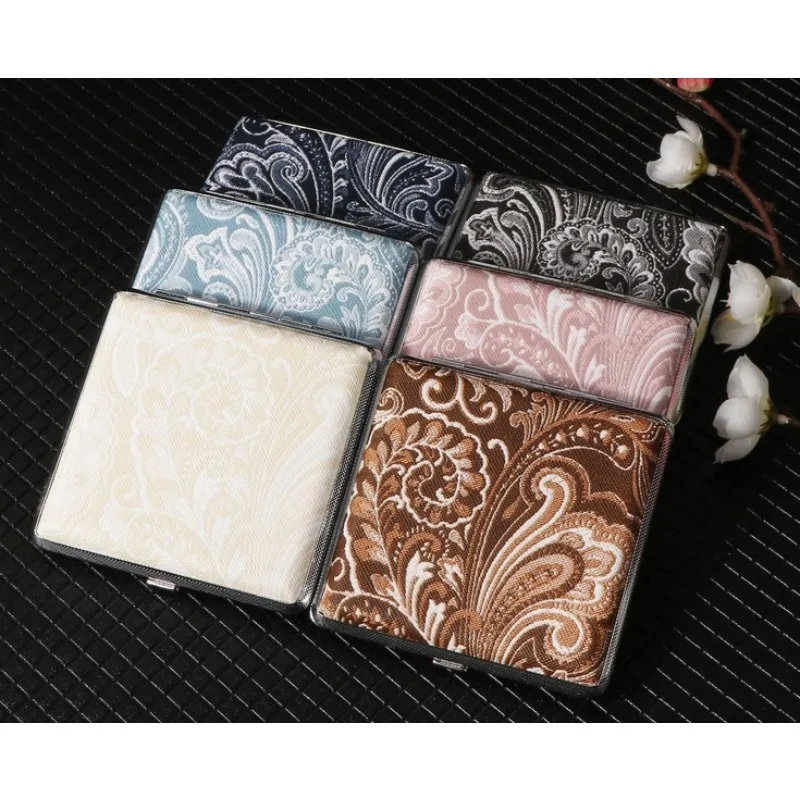 20 Cigarette Cases with Thick Leather Pattern, Men's Portable and Lightweight Metal Sticker Cigarette Case
20 Cigarette Cases with Thick Leather Pattern, Men's Portable and Lightweight Metal Sticker Cigarette Case