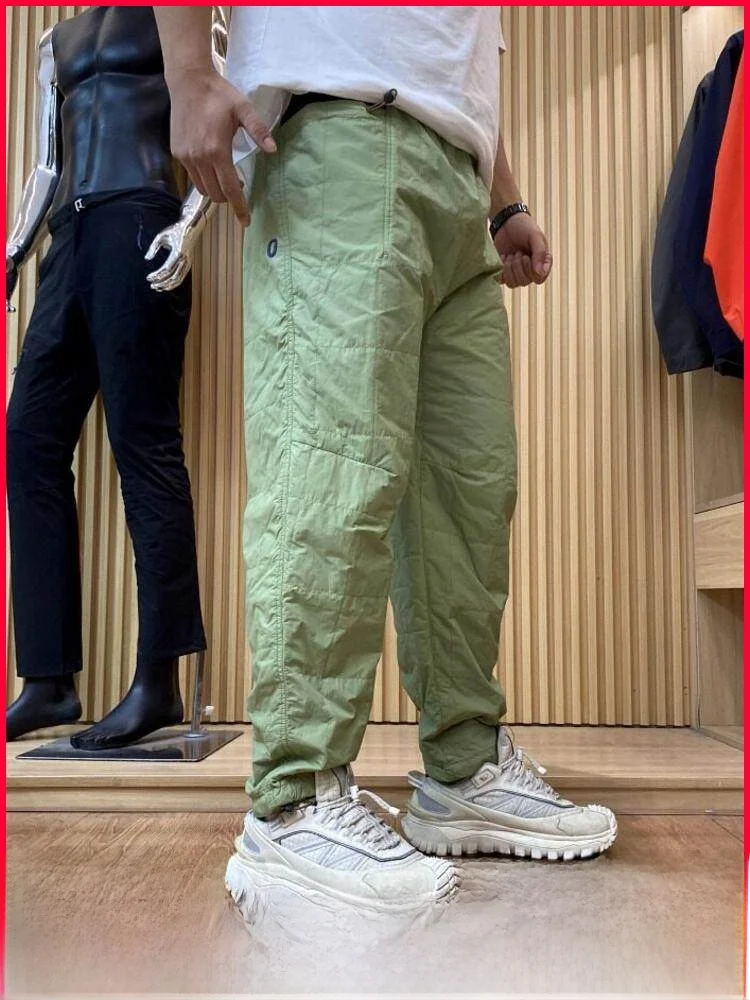 Тяжелые уличные хлопковые брюки, мужские зимние спортивные повседневные брюки, удобные теплые нейлоновые прямые длинные брюки с прямыми штанинами
Тяжелые уличные хлопковые брюки, мужские зимние спортивные повседневные брюки, удобные теплые нейлоновые прямые длинные брюки с прямыми штанинами