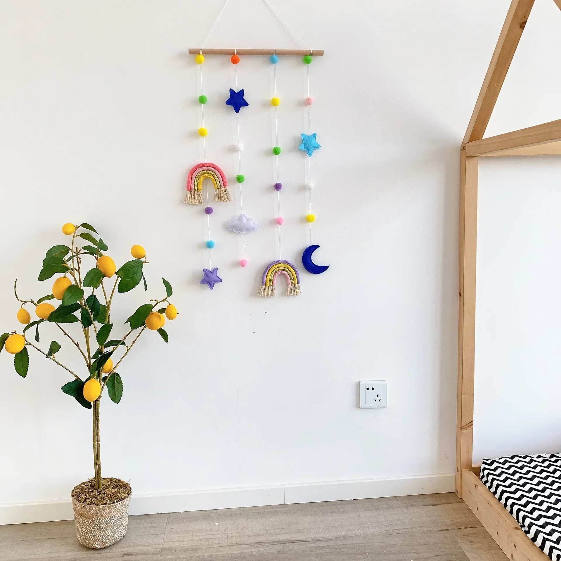 INS Art Decoration Nordic Style Woven Rainbow Children's Hairpin Hair Accessories Storage Wall Hanging Photo Organizer Wall
INS Art Decoration Nordic Style Woven Rainbow Children's Hairpin Hair Accessories Storage Wall Hanging Photo Organizer Wall