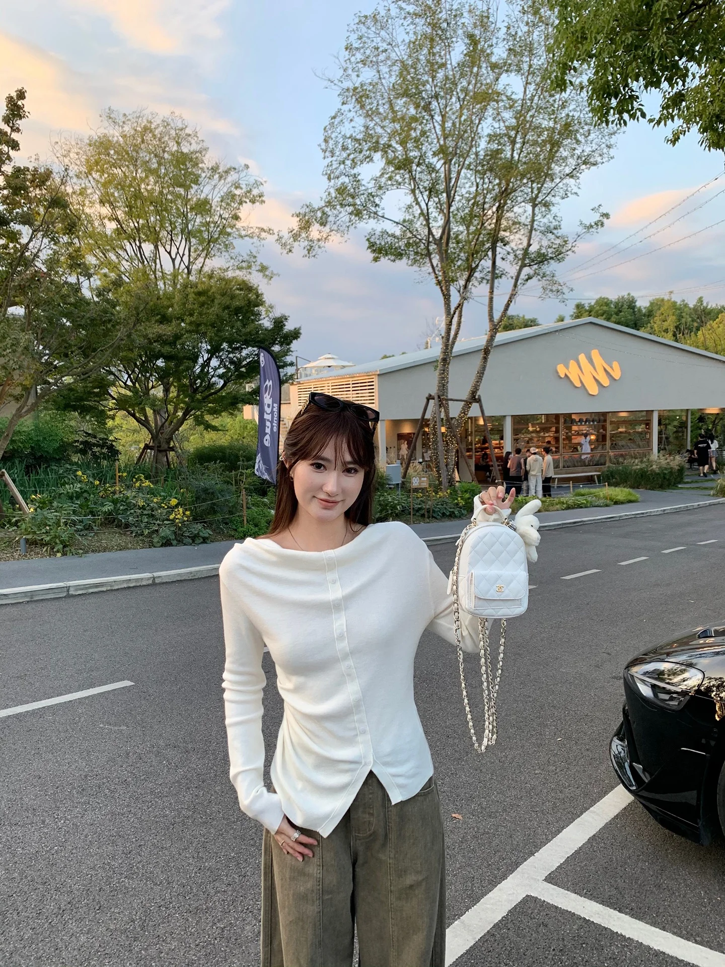 Вязаный топ Ele Arc с асимметричным вырезом, застежкой на пуговицах, подчеркивающий талию, повседневный, для работы, из мягкой смесовой ткани, с длинными рукавами
Вязаный топ Ele Arc с асимметричным вырезом, застежкой на пуговицах, подчеркивающий талию, повседневный, для работы, из мягкой смесовой ткани, с длинными рукавами