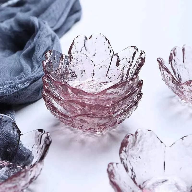 Mini Japanese Cherry Blossom Shape Glass Dish Sauce Bowl Kitchen Seasoning Plate Ice Cream Fruit Sala Flower Pattern Tableware
Mini Japanese Cherry Blossom Shape Glass Dish Sauce Bowl Kitchen Seasoning Plate Ice Cream Fruit Sala Flower Pattern Tableware
