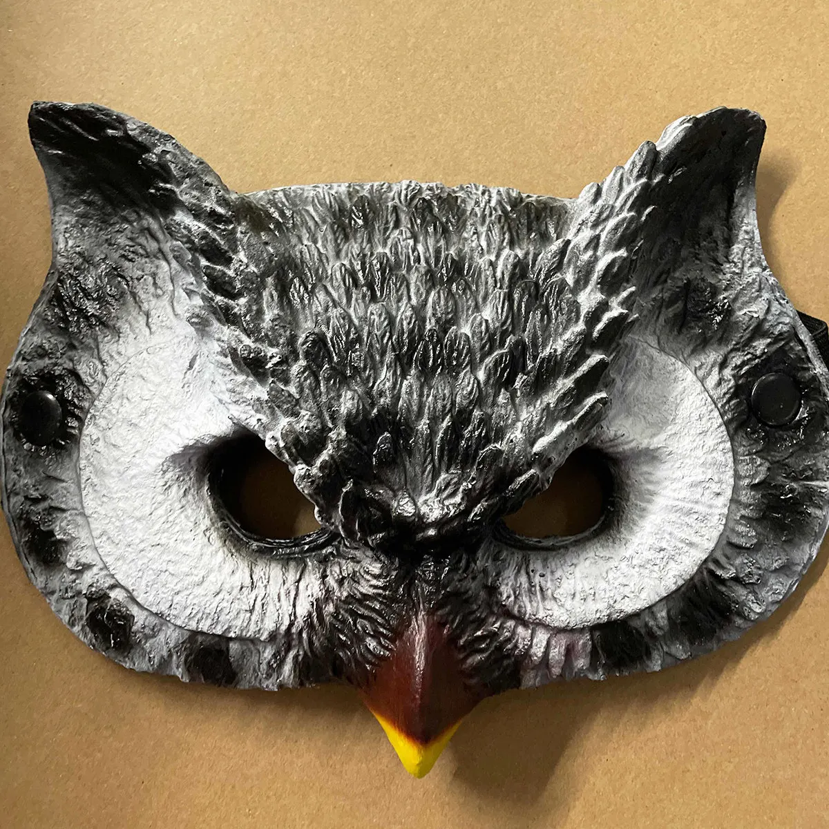 1Pcs Owl Mask Novel Decorative Headgear Prank Mask Unique Costume Halloween Accessory Creative Animal Face Cover Spooky Scary
1Pcs Owl Mask Novel Decorative Headgear Prank Mask Unique Costume Halloween Accessory Creative Animal Face Cover Spooky Scary